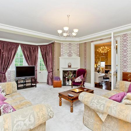 Luxury 3-Bedroom Apartment With Stunning Views At Ramsay Garden Эдинбург Экстерьер фото